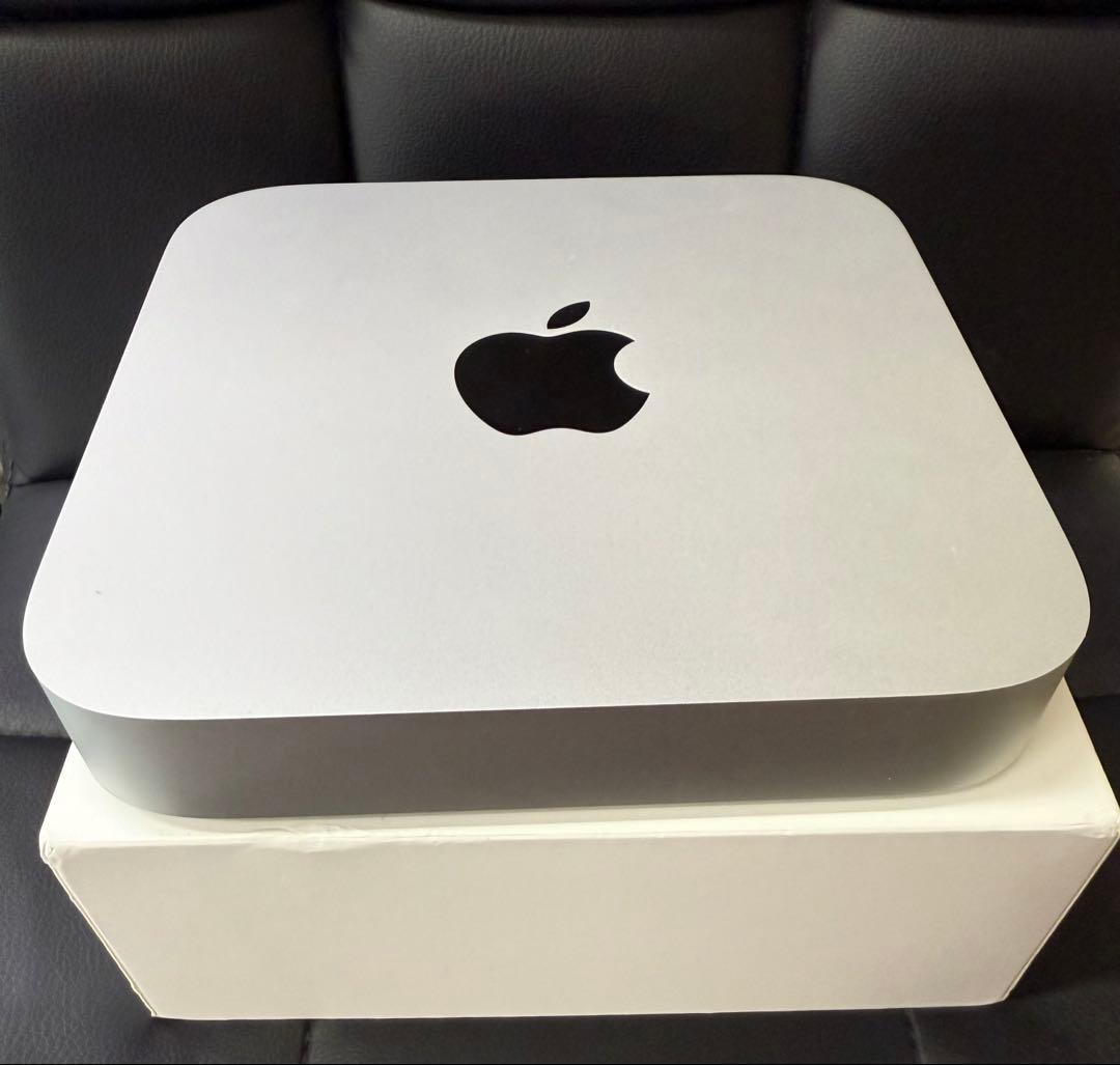 Mac Mini M2 8Gb 256Gb MMFJ3J/A 中古品