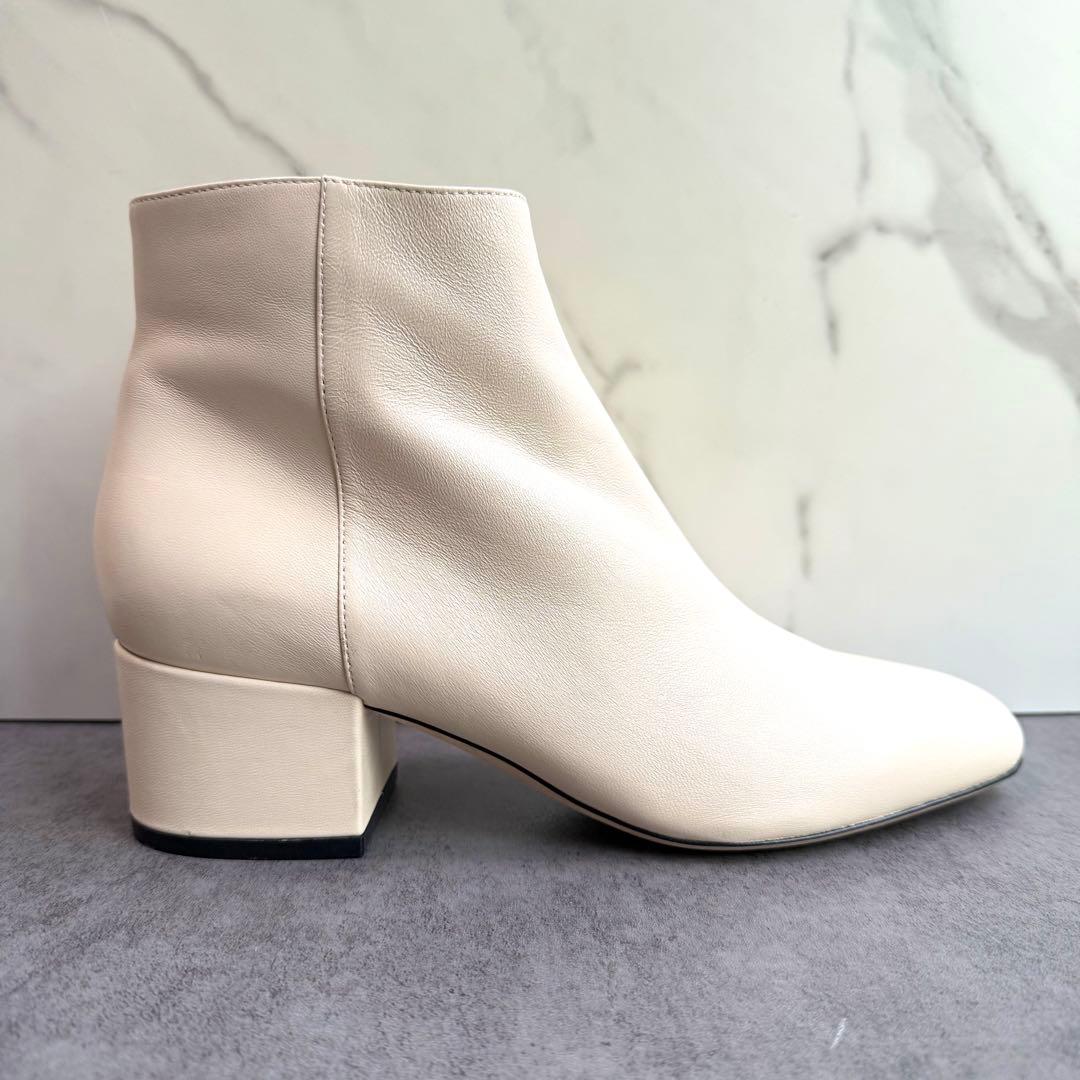 美品 Sergio Rossi セルジオロッシ アンクルブーツ 39 アイボリー