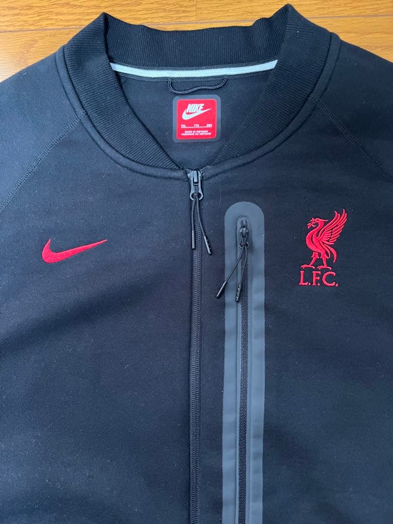 ナイキ　テックフリース XXL リバプール　リヴァプール　ブラック