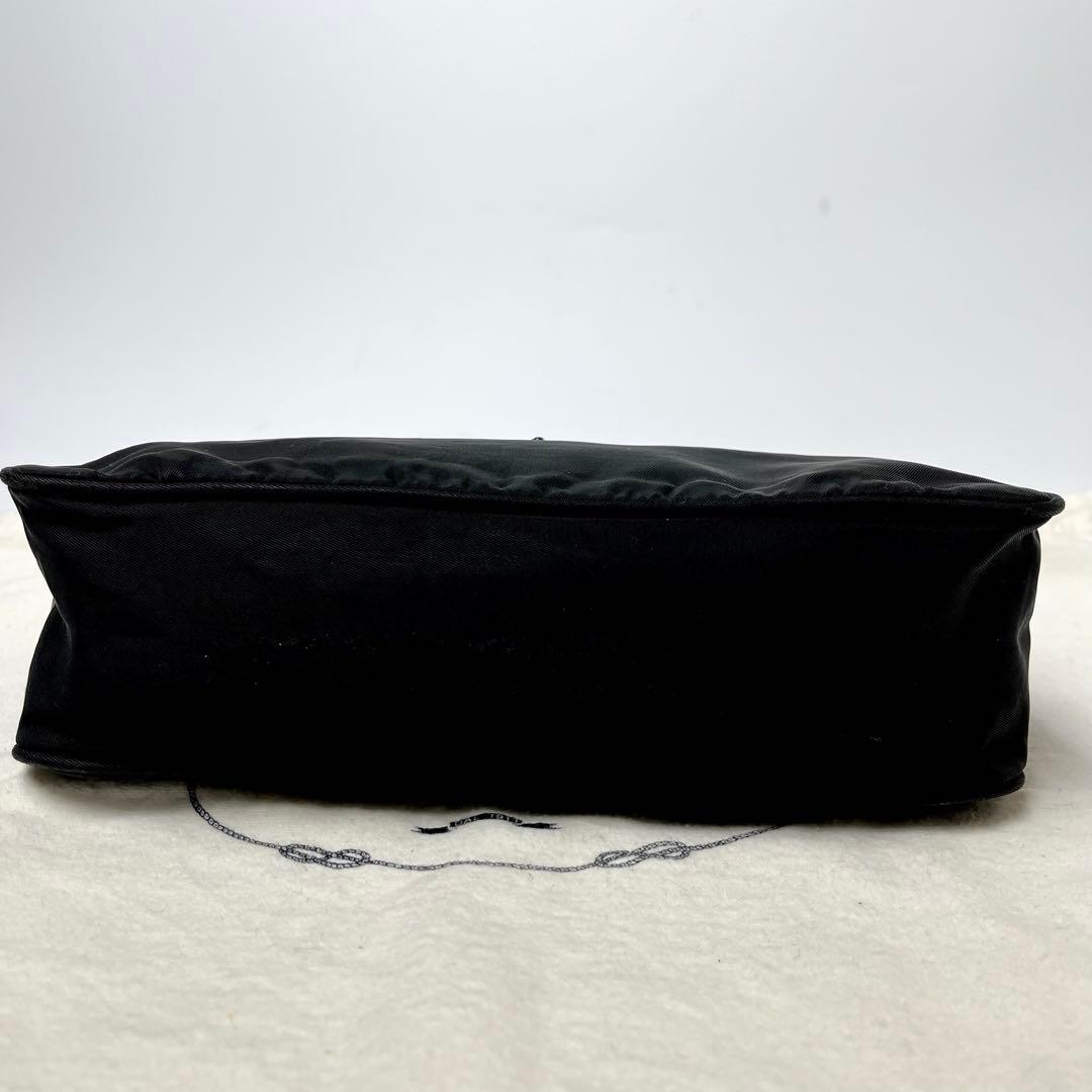 ✨極美品✨プラダ アクセサリーポーチ ハンドバッグ 三角ロゴ テスートナイロン