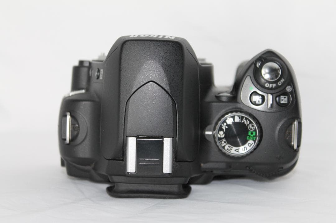 手ぶれ補正✨ Nikon D60 一眼レフ レンズセット 充電器付　デジカメ