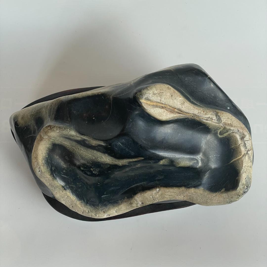 白蛇 蛇石 縁起物 弁財天 富 開運 天然石 パワーストーン 白滝権現 台座付