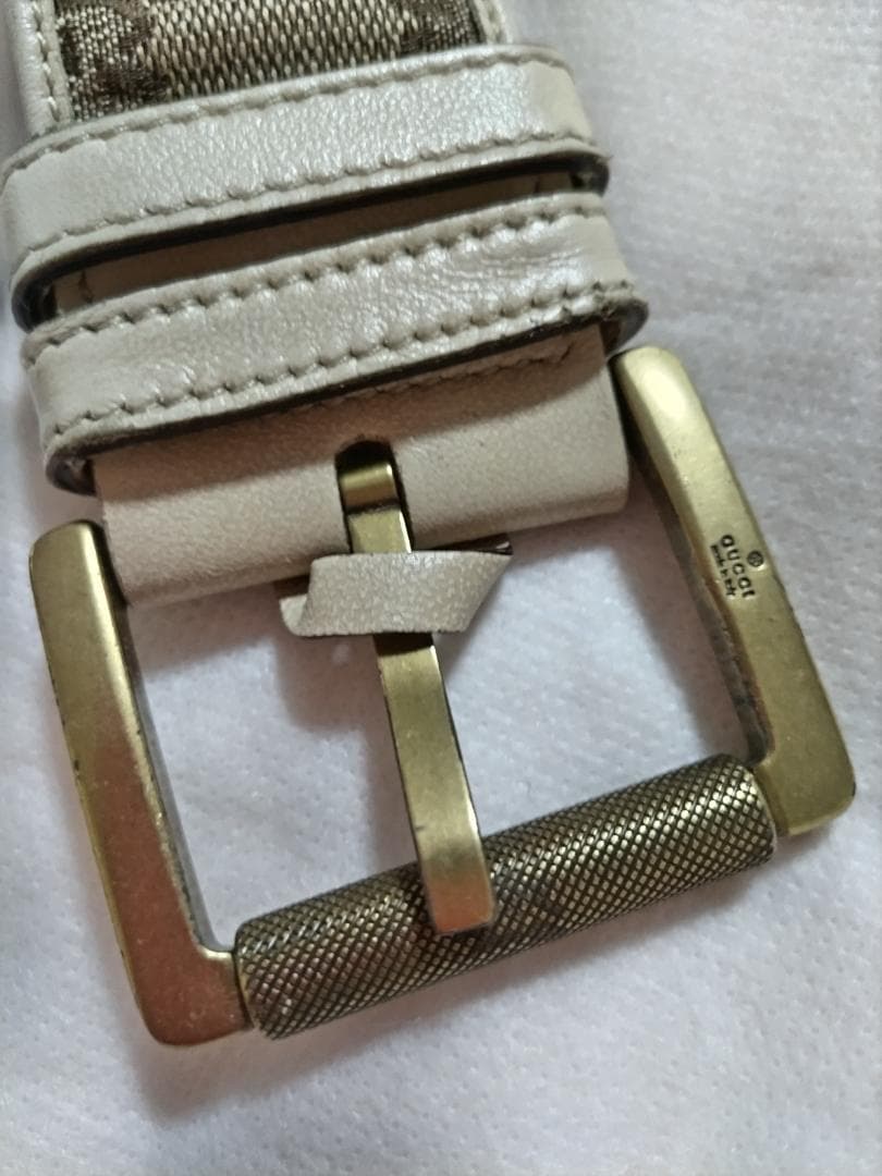GUCCI ベージュ GGパターン ベルト レディース
