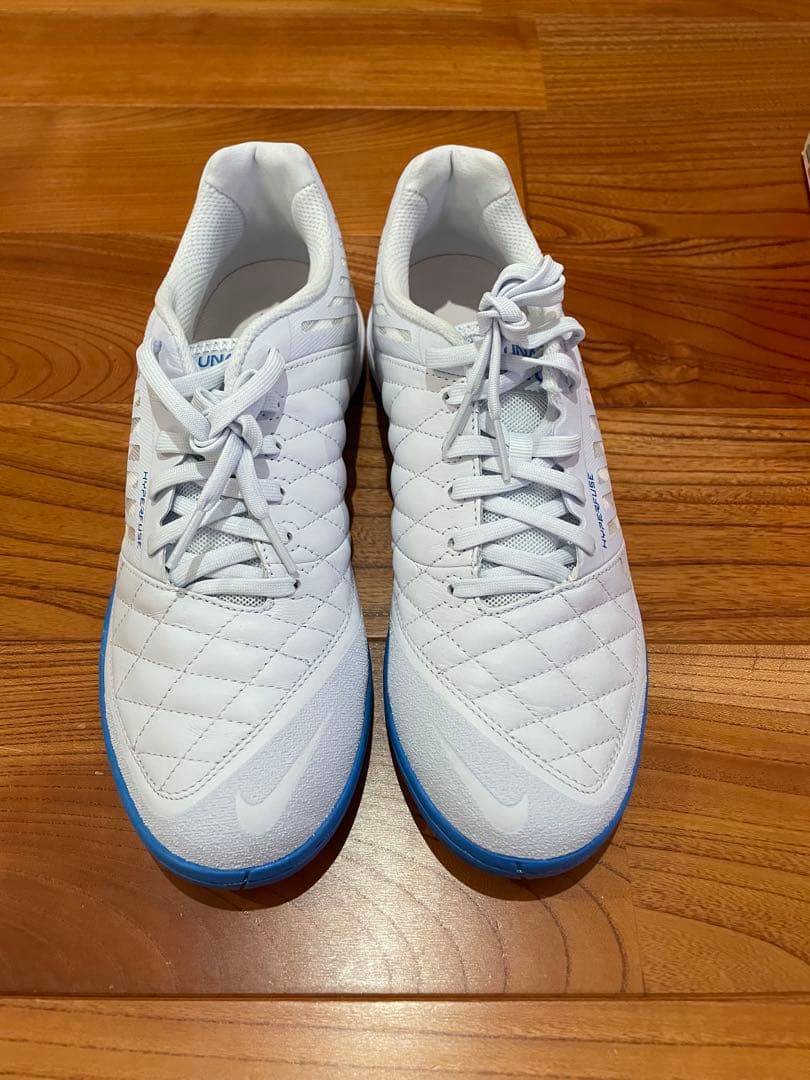 ナイキ　ルナガト2