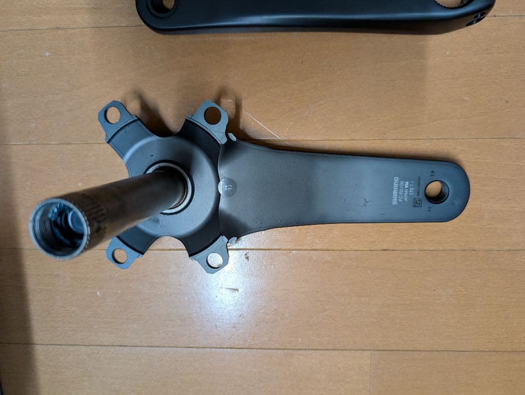 R8100 ULTEGRA クランクセット