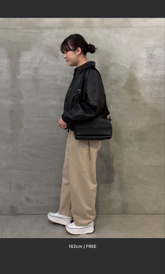 ショルダーバッグ バッグ レザーボディバッグ レディース