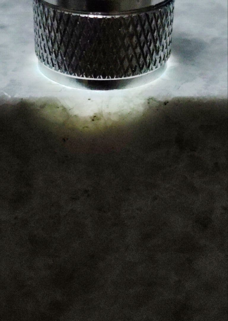 ★翡翠原石★糸魚川硬玉【小滝・川ズレ・転石カット3.6kg】