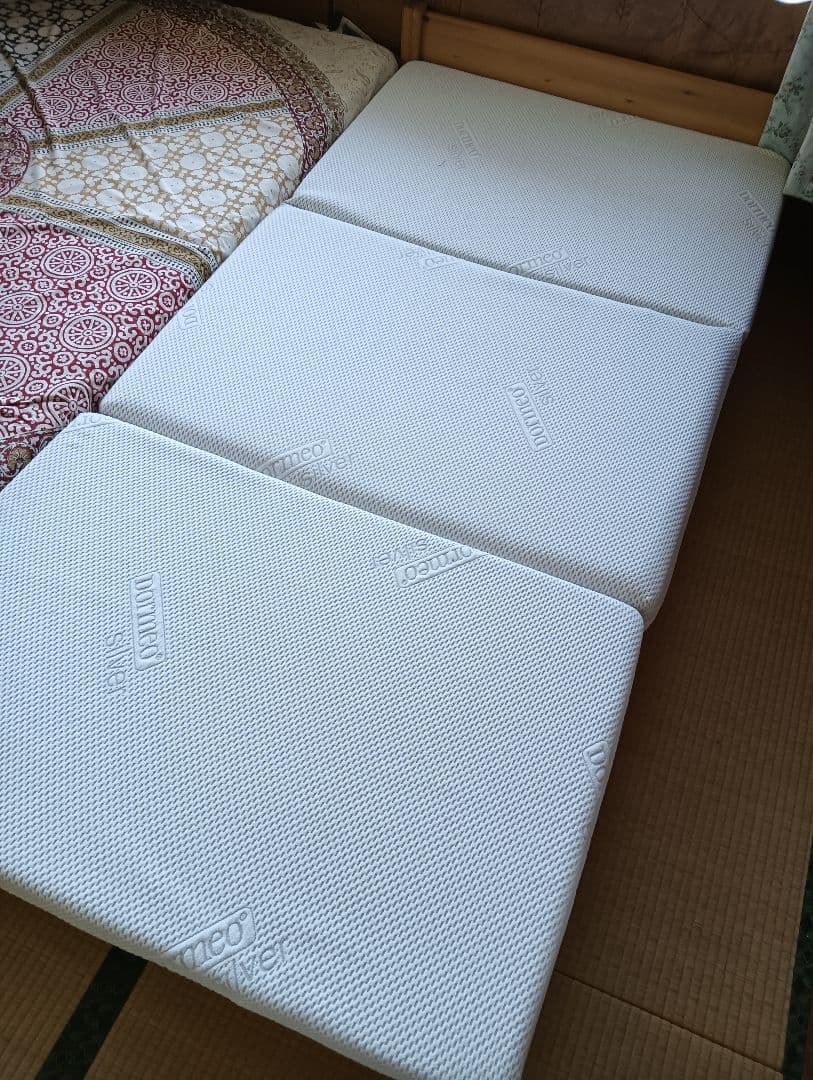 Dormeo イタリア製　マットレス 3つ折り 西川産業