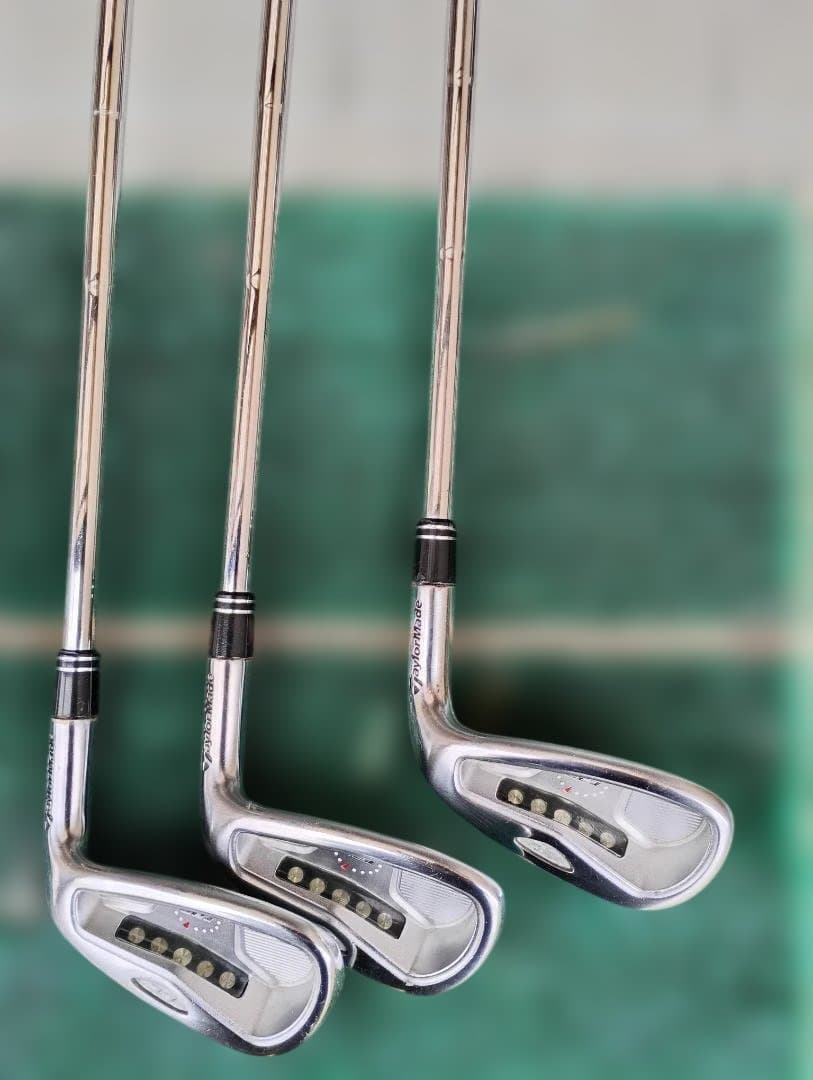 テーラーメイドラックLT2005