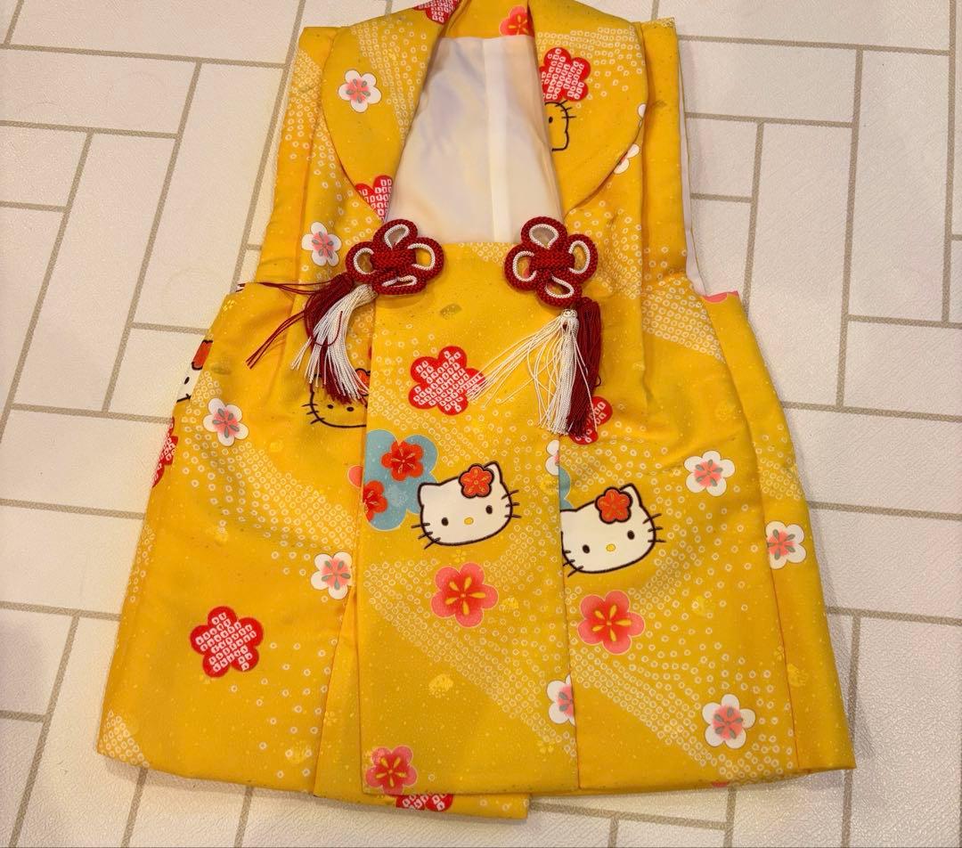 【美品】ハローキティ 七五三 着物セット平成レトロ　足袋付きイエロー3歳