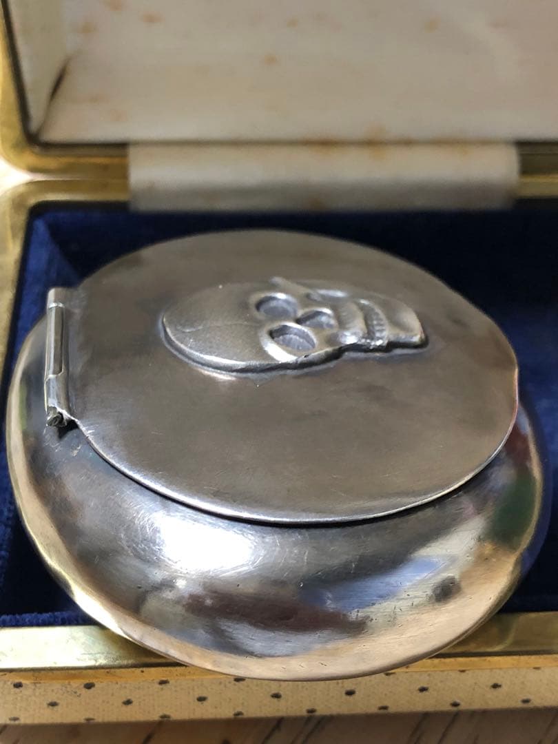 アンティーク 19s スカル　髑髏　骸骨　ネイバーフッド　インダストリアル