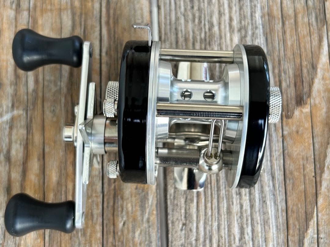 スミス　プラッガー リール　SMITH LTD.Plugger アベイルスプール