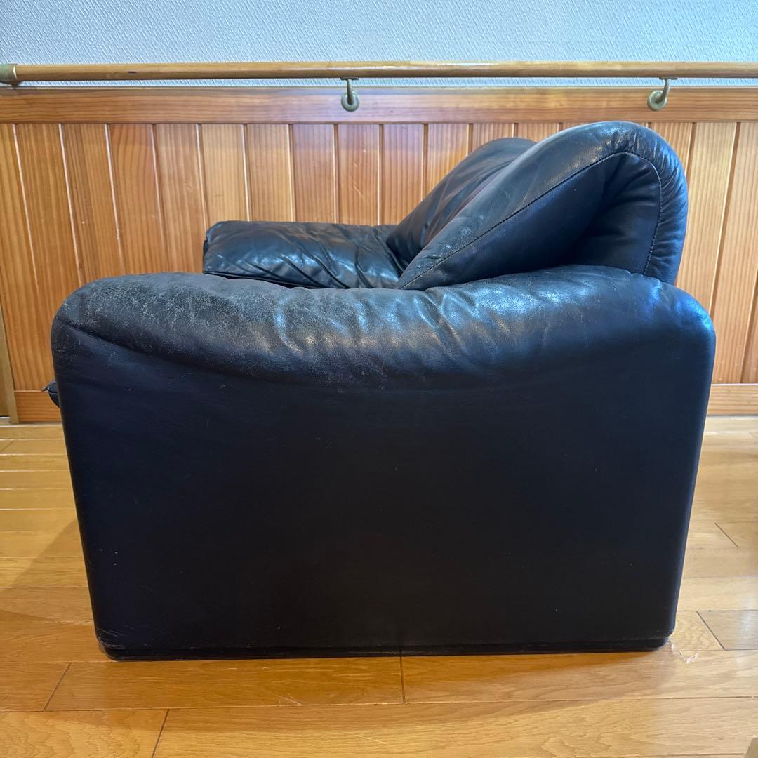 ぼ*ん様 カッシーナ マラルンガ 本革 一人掛けソファ