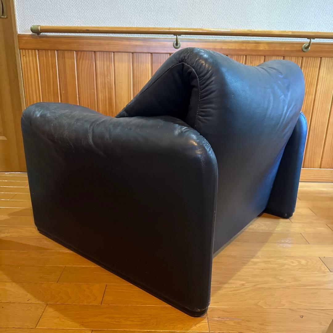 ぼ*ん様 カッシーナ マラルンガ 本革 一人掛けソファ