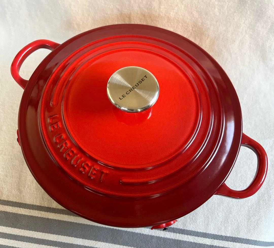 ル・クルーゼ　ココットロンド　チェリーレッド　22cm