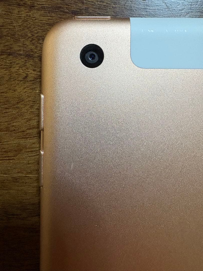 iPad 第6世代 Wi-Fi + Cellularモデル 32GB