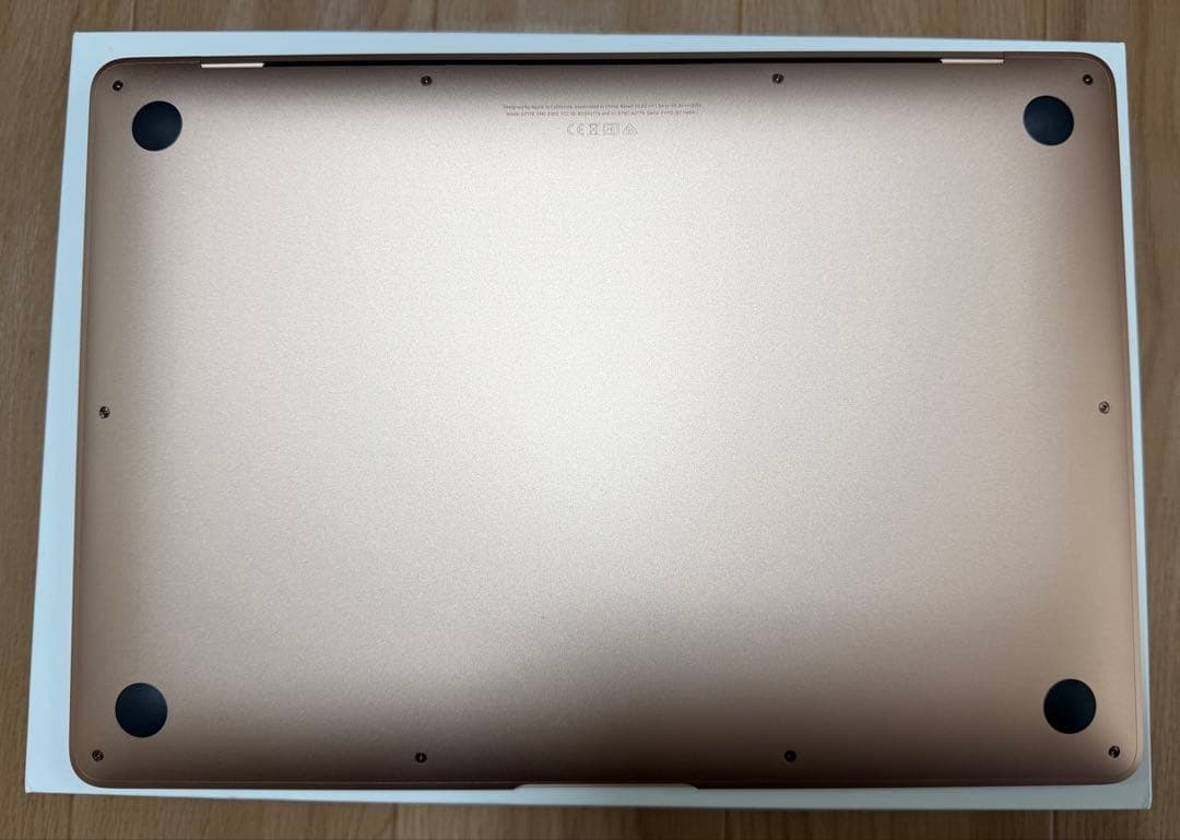 美品MacBookAir 13 Intel 512GB 充放電36回 付属品完備