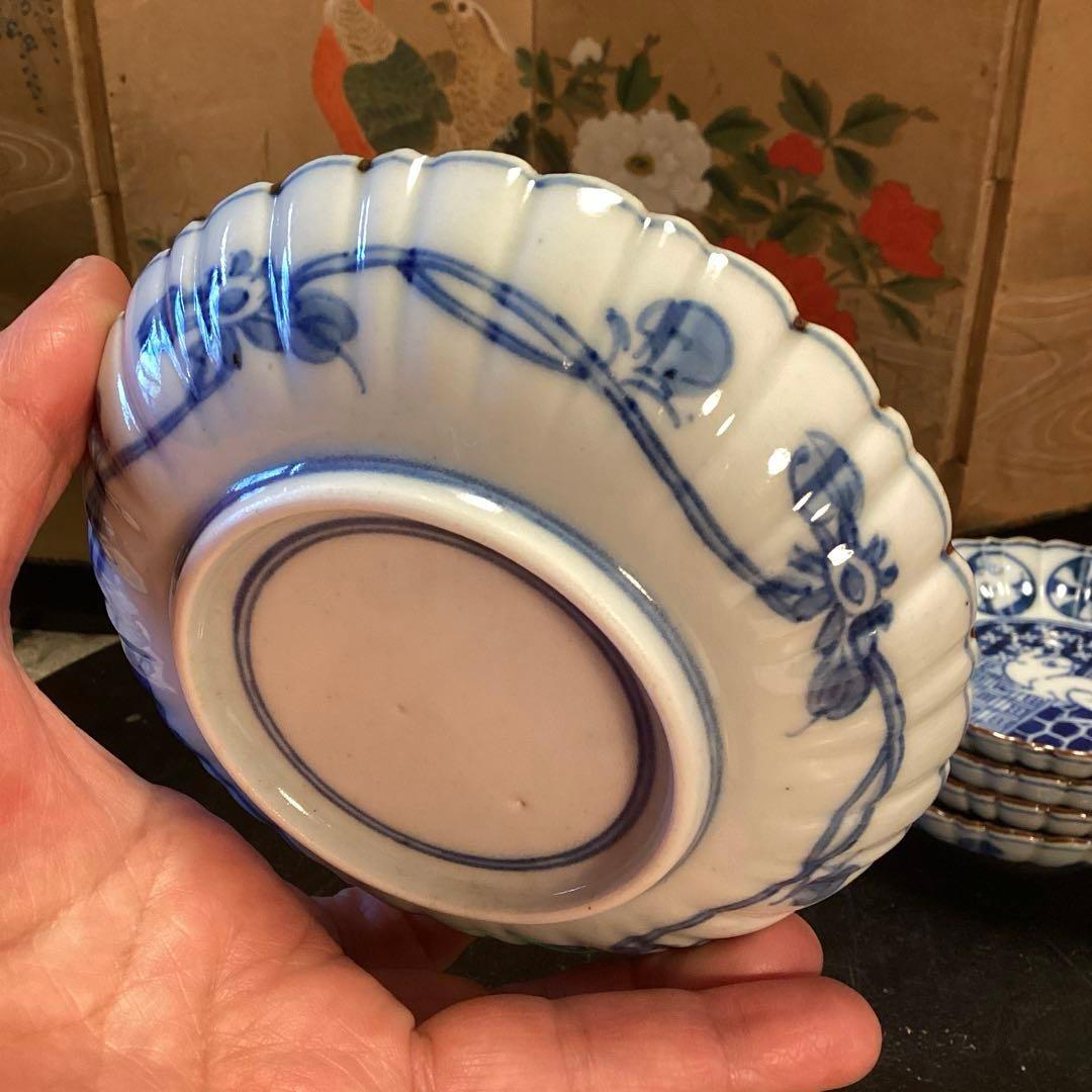 A923 大聖寺伊万里　染付　見込兎　縁紅　丸紋　菊型　小皿　　５枚