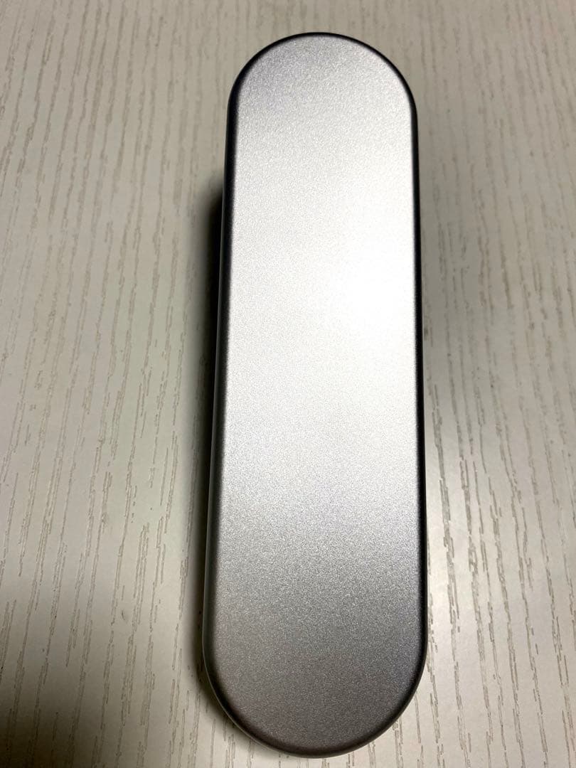 SALONIA 美顔器 スカルプ・フェイス・ボディ用 　　美品　傷、汚れなし