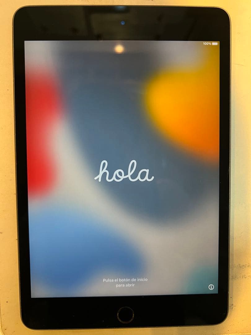 iPad 第5世代 Wi-fi 64GB スペースグレイ A2133