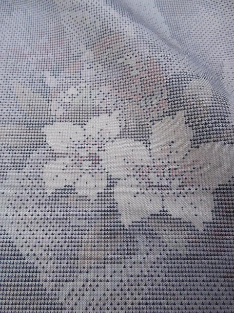 新古品！白大島紬＊７マルキ＊本場大島紬＊色紙文＊着物＊１５９ｃｍ＊裄６３