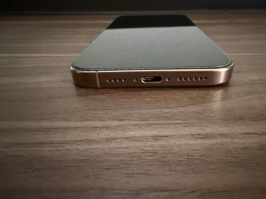 タ*ン様 【超美品】iPhone 16 Pro MAX 256GB デザートチタ