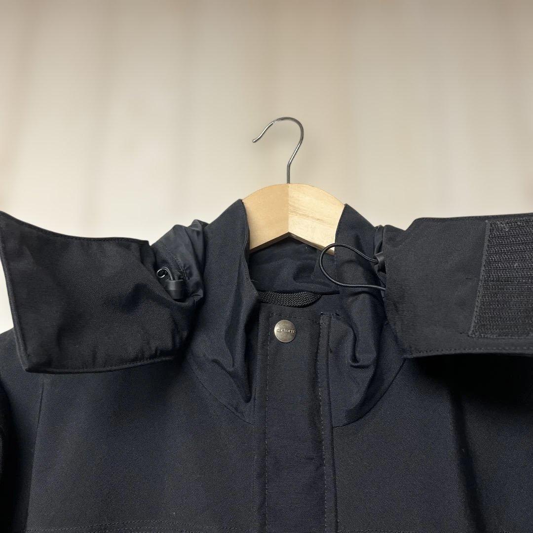 Carhartt（カーハート）ナイロンジャケット