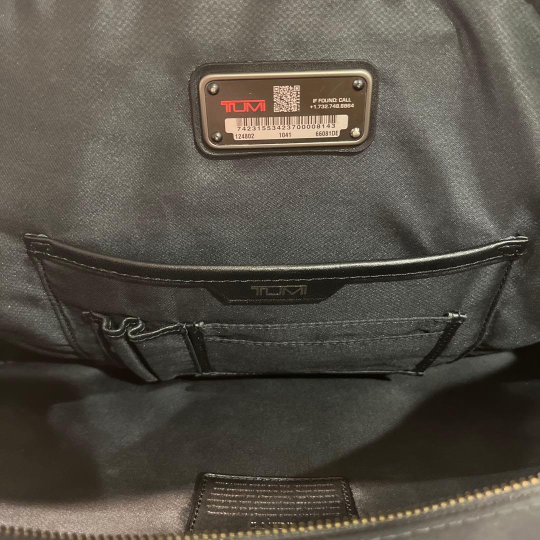 ビジネスバッグ　TUMI ブラック　リュック