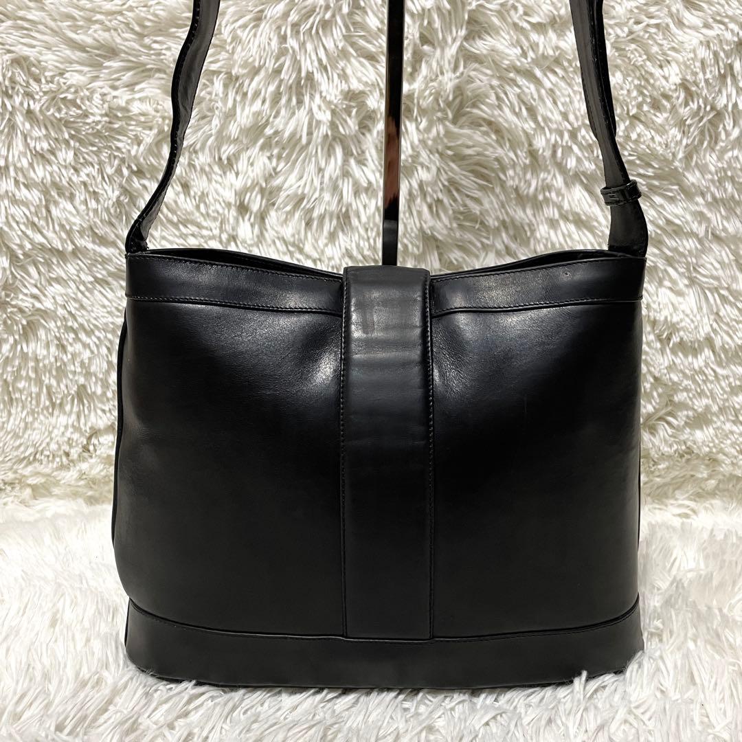 【良品】GUCCI グッチ　ワンショルダー　レザー　インターロッキング　ブラック