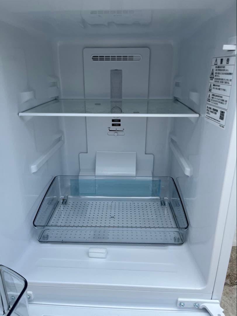 冷蔵庫　SHARP SJ-D15K-W 2024年製