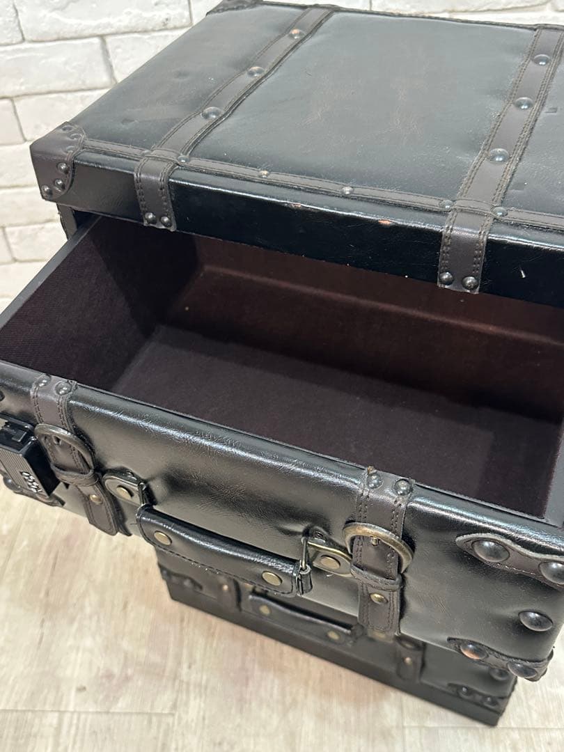 【東京都23区配送無料】アンティーク　チェスト　棚　ナイトテーブル　サイド　寝室