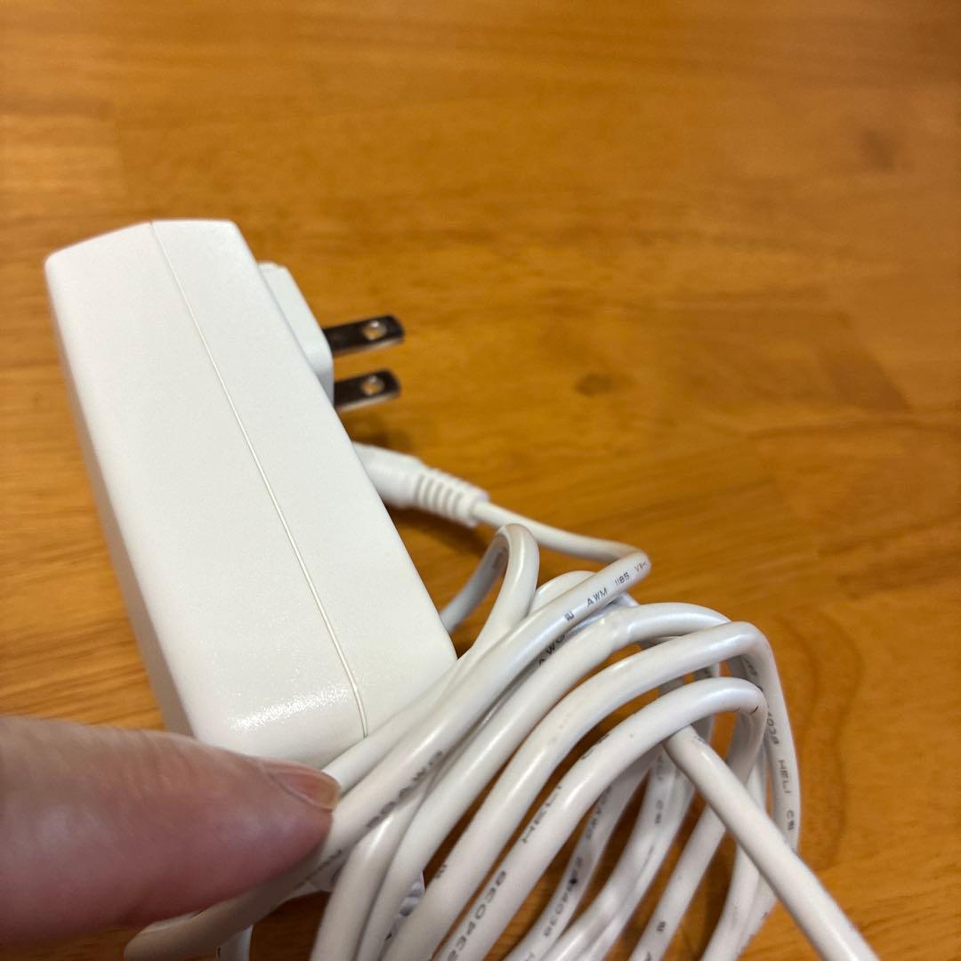 NEWA 美顔器 本体 + 電源コード