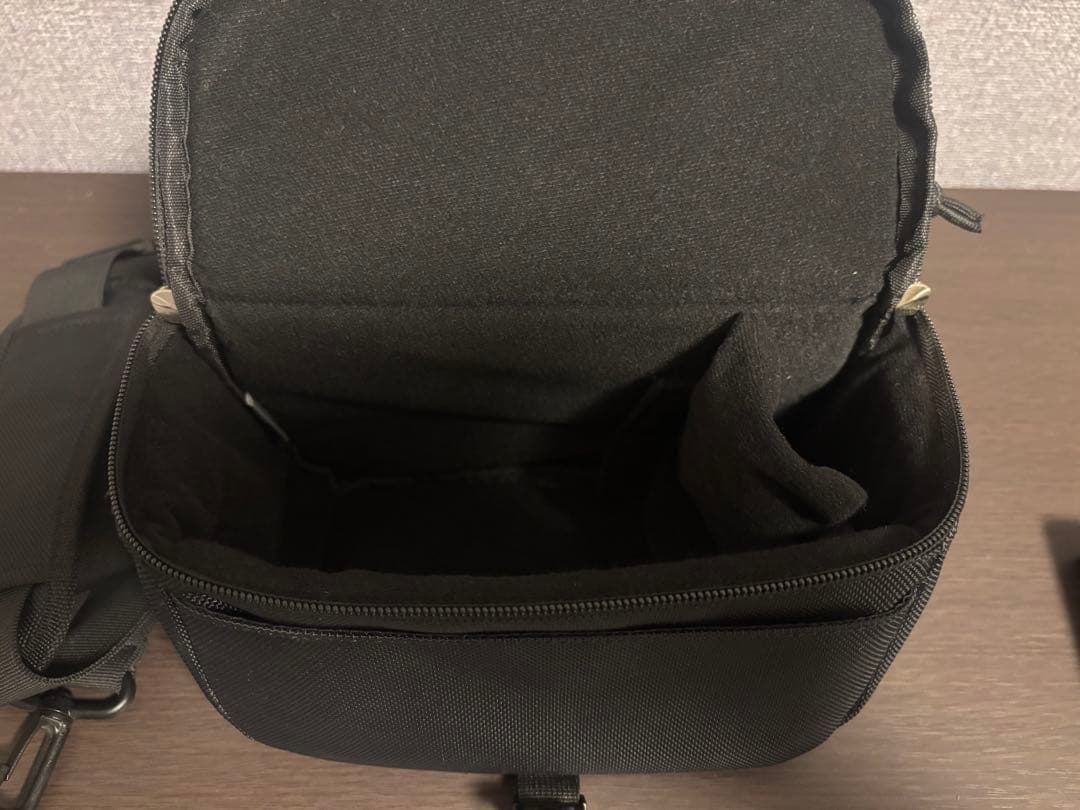 Canon EOS Kiss M2 ミラーレス一眼カメラ