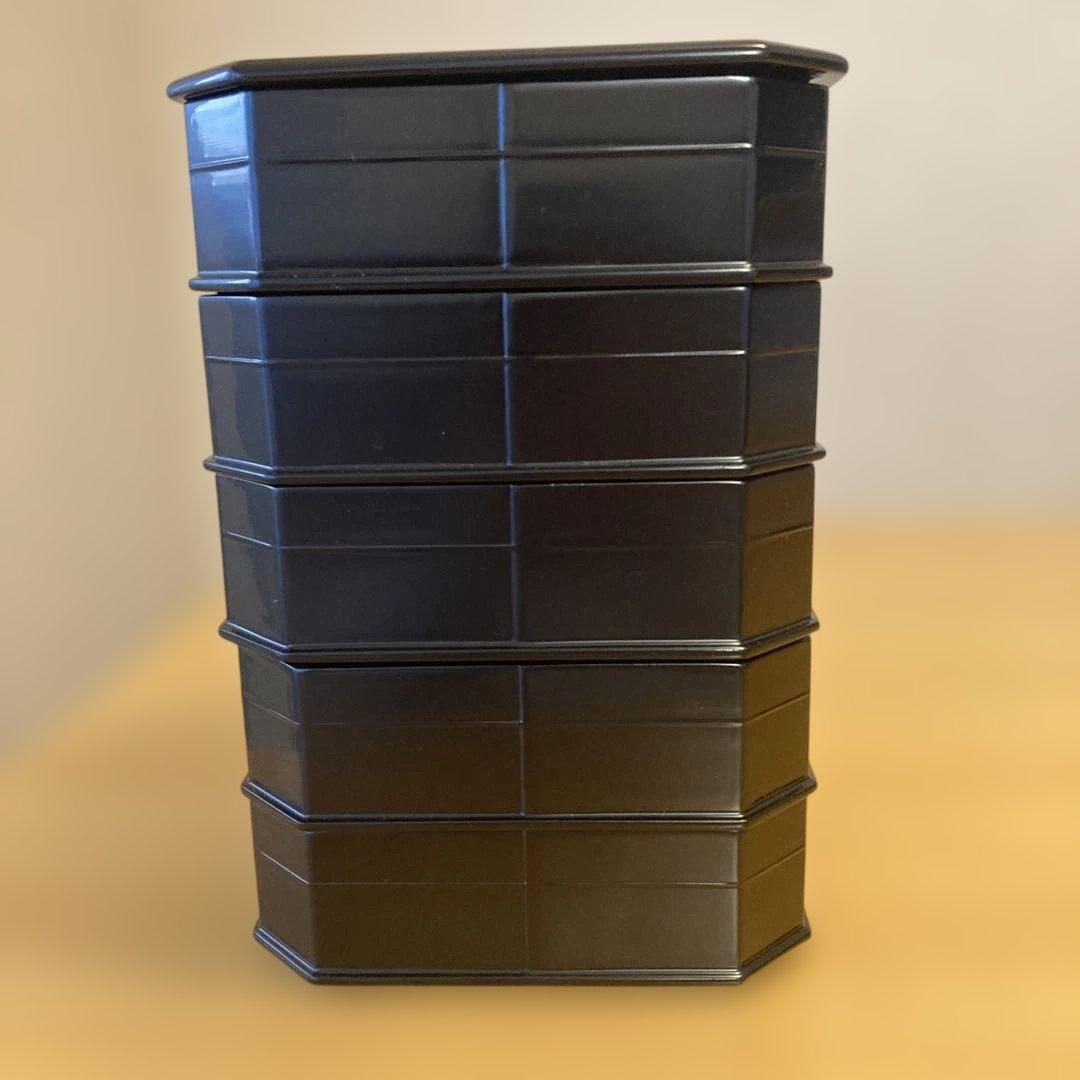 ほぼ未使用 懐石道具 木製黒真塗 5段縁高重 紙箱