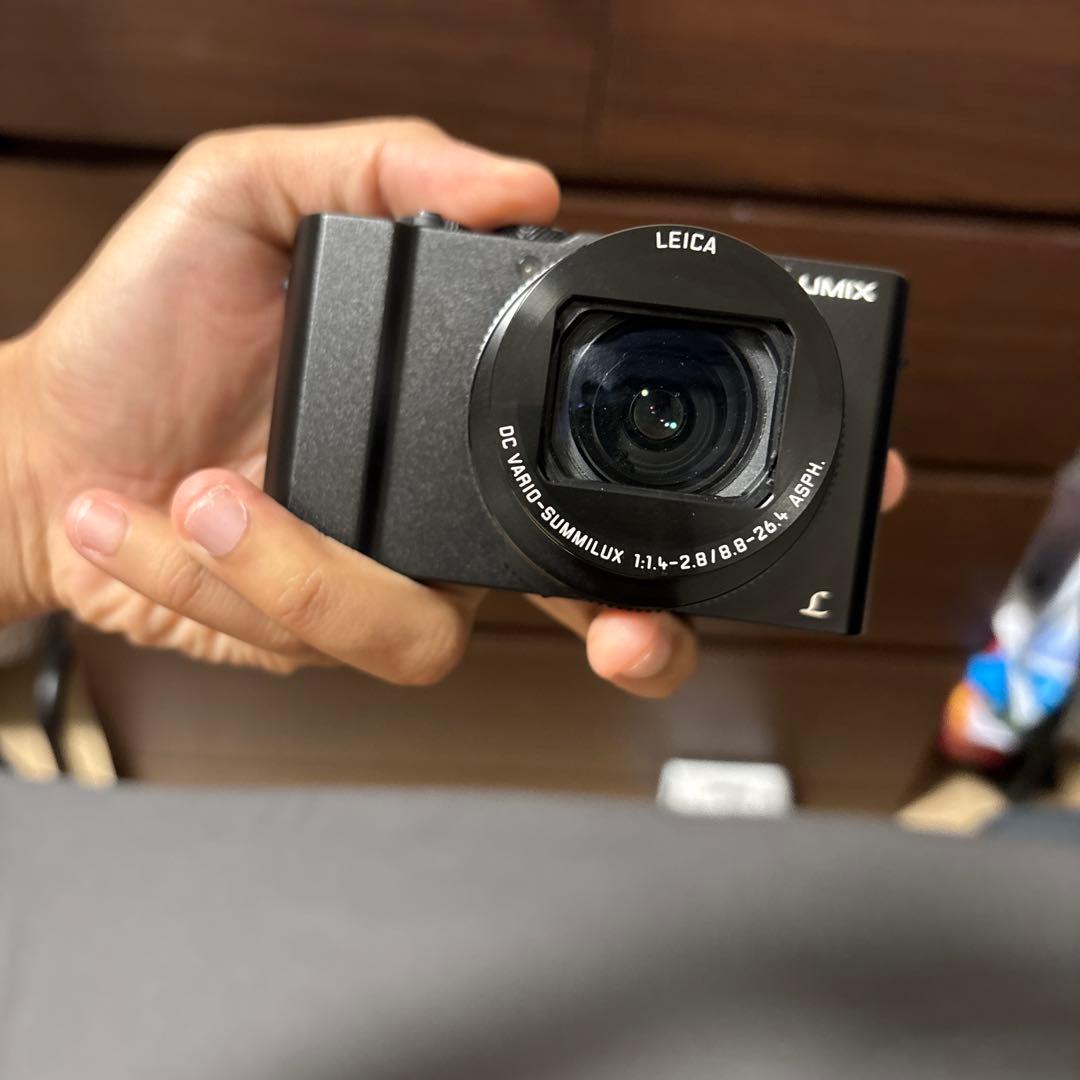コンデジPanasonic LUMIX DMC-LX9