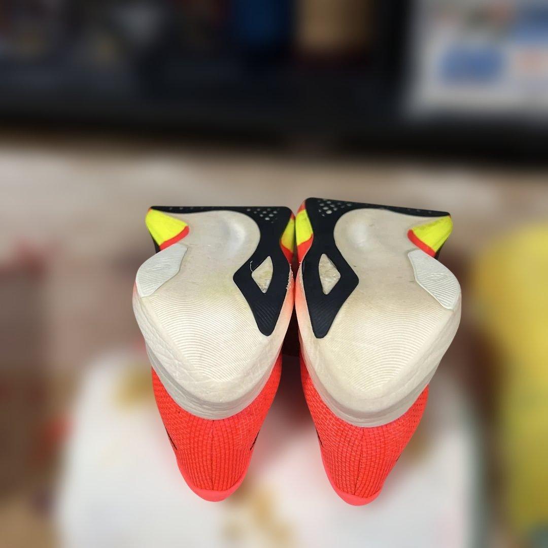 メタスピードエッジパリ28.0cm