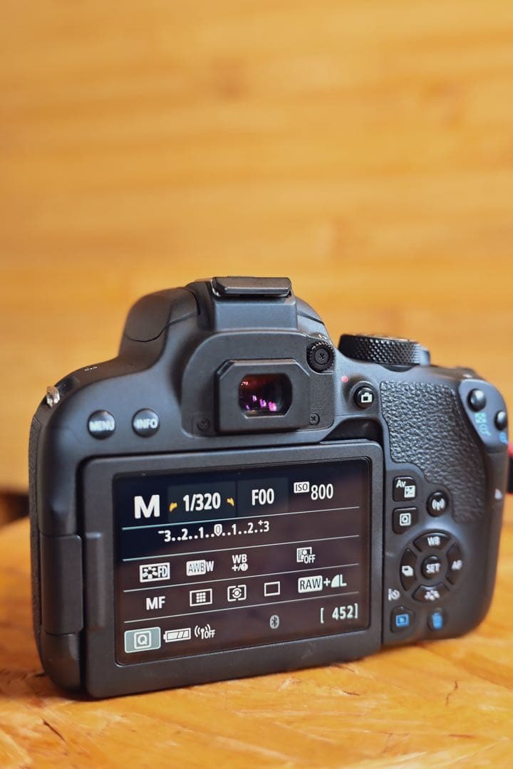 【すぐ使える2本レンズセット】Canon EOS Kiss X9i aps-c