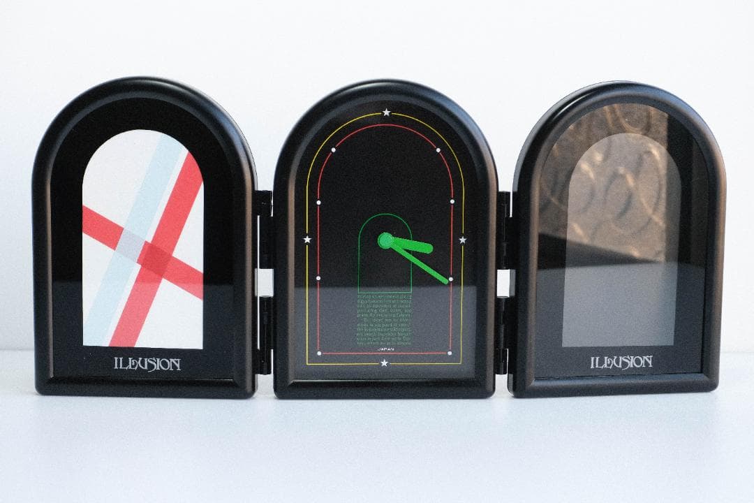 置き時計　写真立て　ポストモダン　ミッドセンチュリー　スペースエイジ