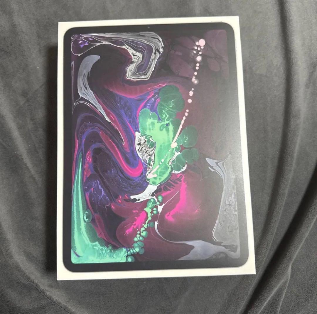 iPad pro 11インチ 第1世代 64GB Wifi ＋ cellular