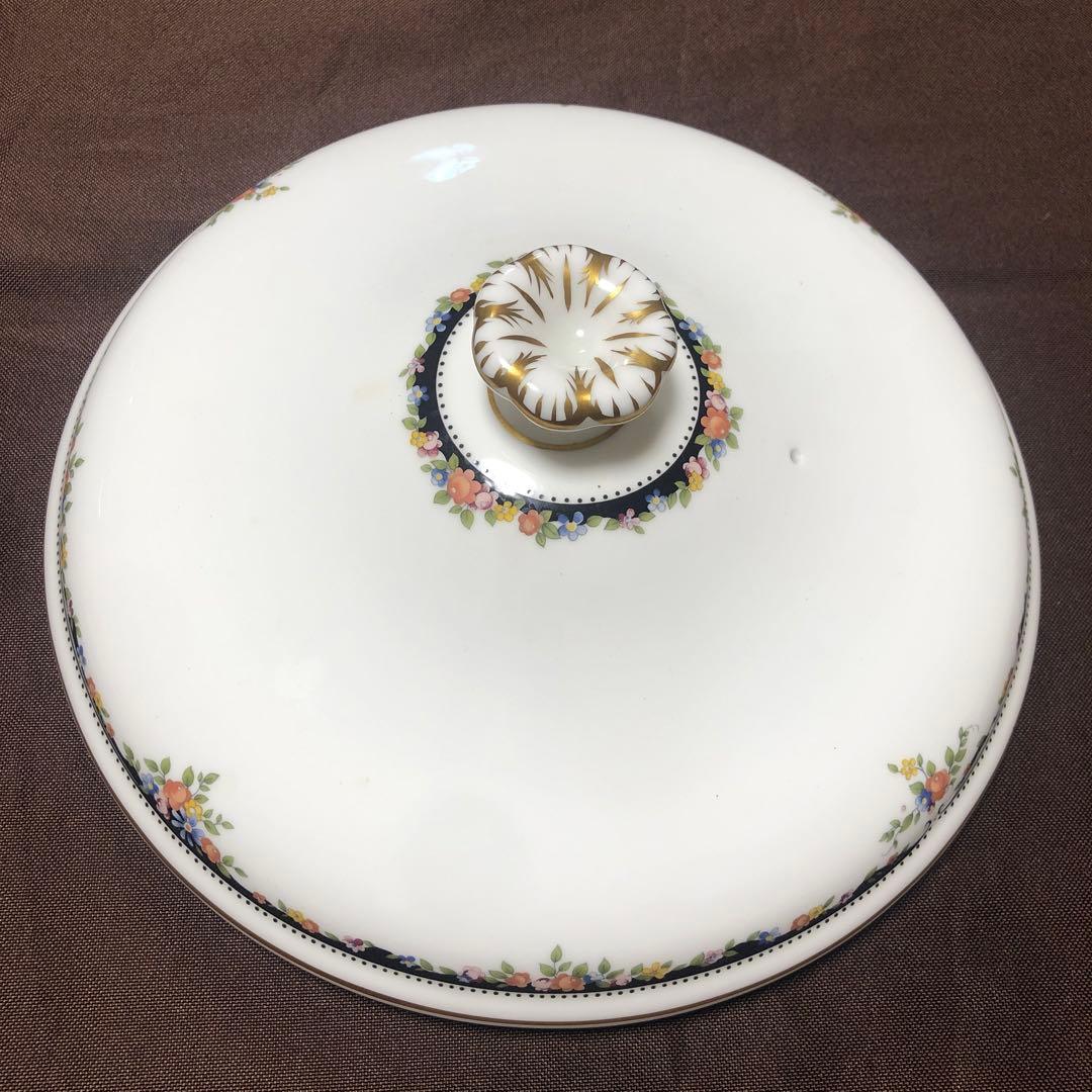 【廃盤】ウェッジウッド オズボーン 蓋付きラウンドボウル