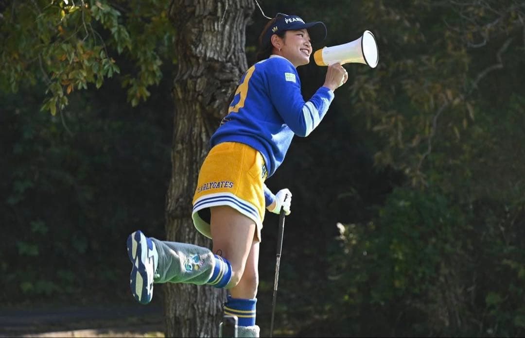 PEARLY GATES セーター　ホワイト　24年AWモデル　美品　裏地あり