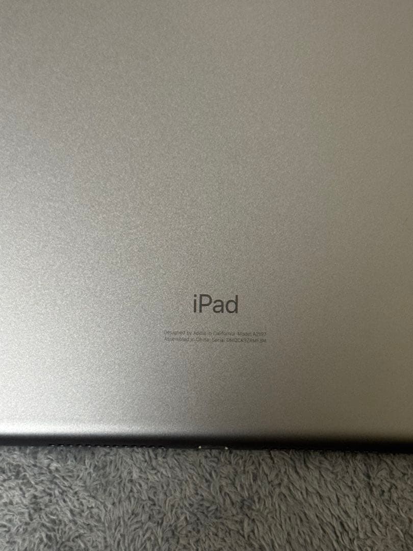 Apple iPad 第7世代 スペースグレイ 本体 32GB
