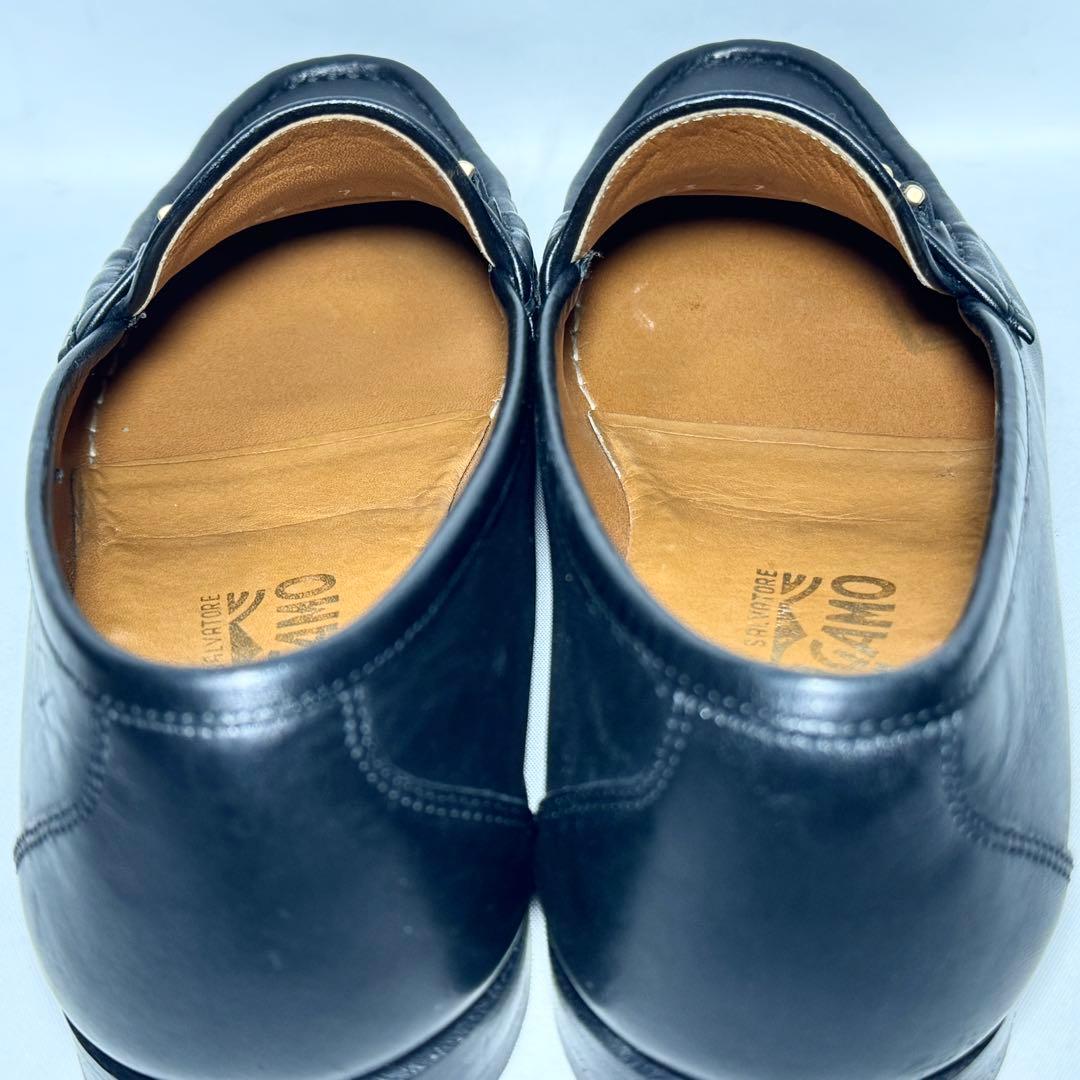 サルヴァトーレフェラガモ ガンチーニ ビットローファー 革靴 7EE 黒 男女