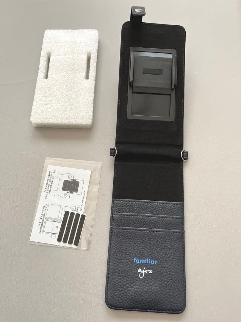 ファミリア×エジュー マルチ　スマホケース