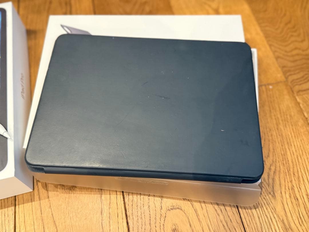 ipad pro 11 256gb smart keybord pencil付き