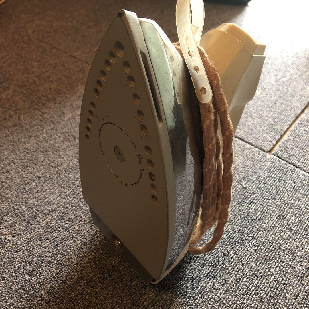 【昭和家電】昭和レトロ　アイロン　HITACHI