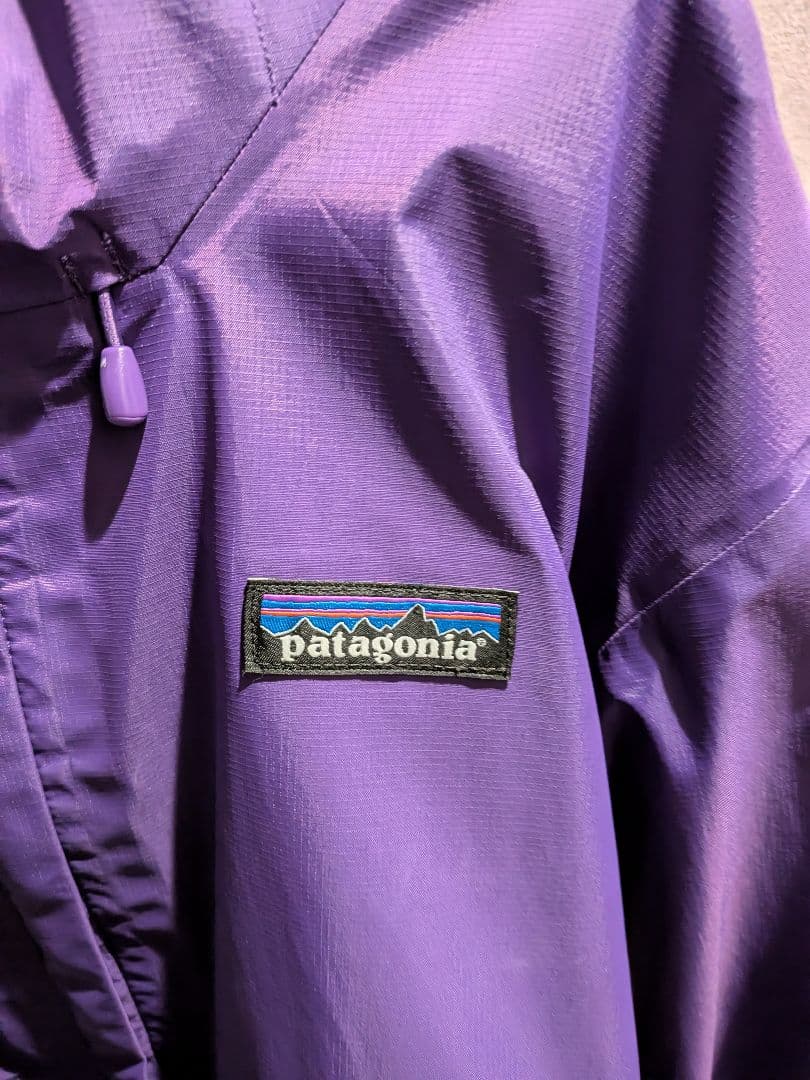 patagonia パープル ナイロンジャケット
