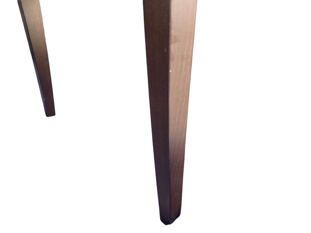 ◇③Poltrona Frau vittoria ダイニングチェア