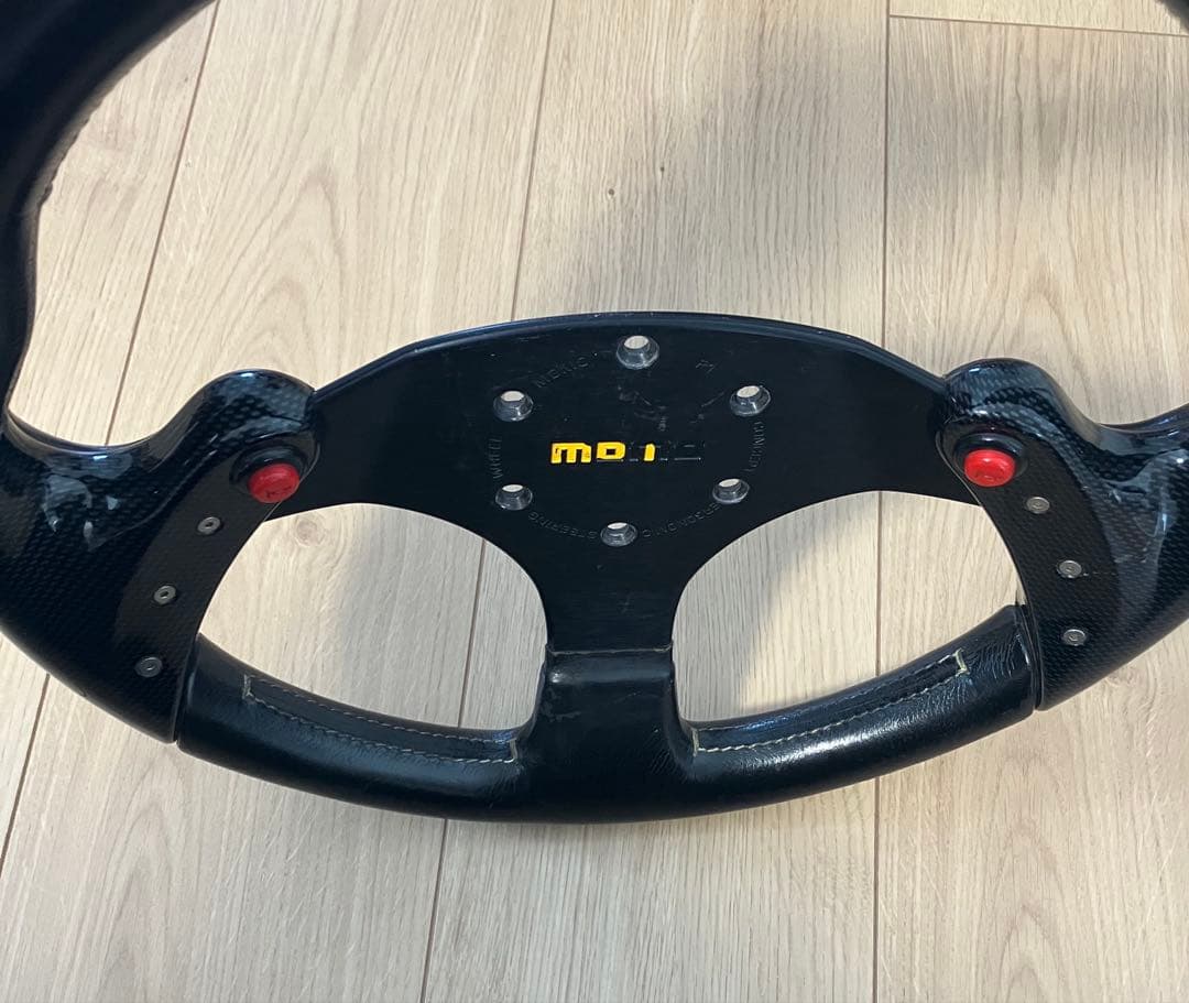 希少★momo F1 consept モモ ステアリング スパイダー 35π