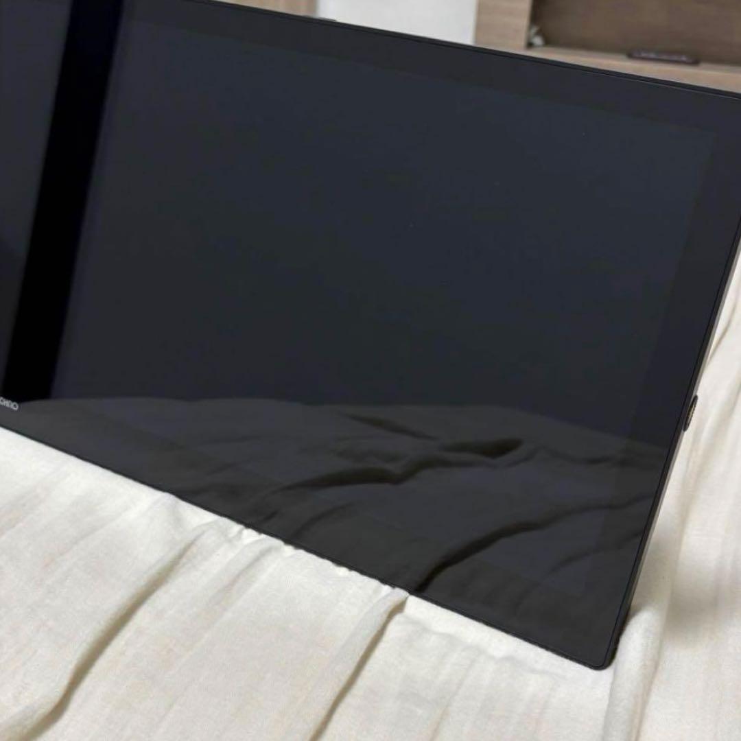 エーディテクノ　マルチメディアディスプレイ